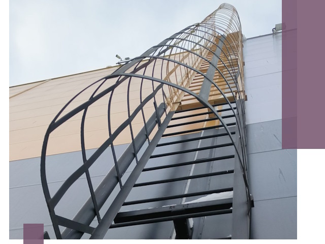 Изготовление и монтаж пожарных лестниц в Саянске профессионально