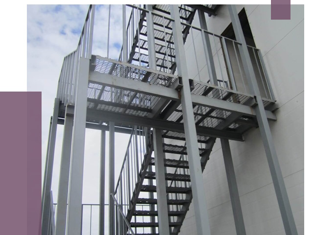 Монтаж пожарных лестниц в Саянске от 7732 руб.