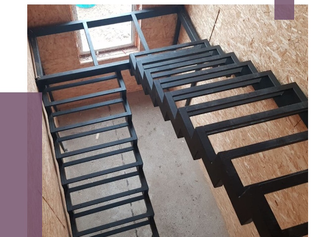 Демонтаж лестниц на металлокаркасе в Саянске от 7325 руб. за м²