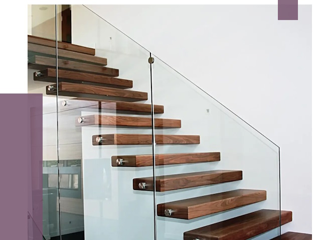 Стеклянные перила для лестницы в Саянске от 14752 руб.