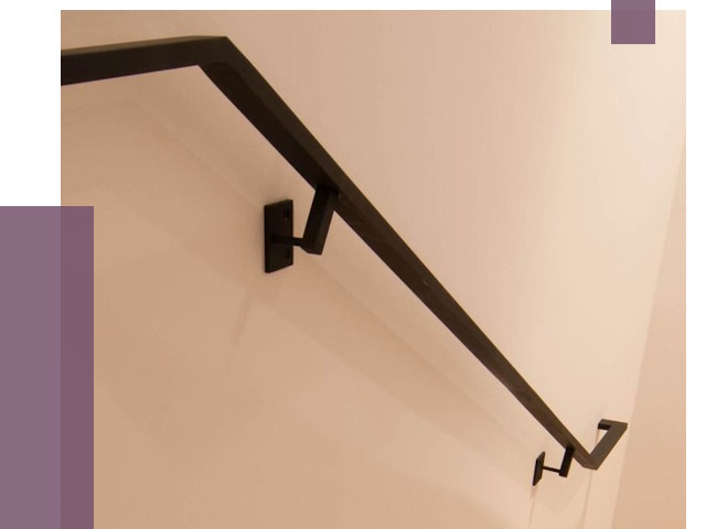 Монтаж пристенных поручней в Саянске от 3561 руб. 